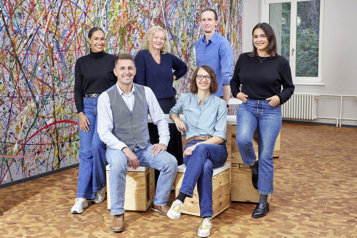 Gesamtes Team Gesamtes Team